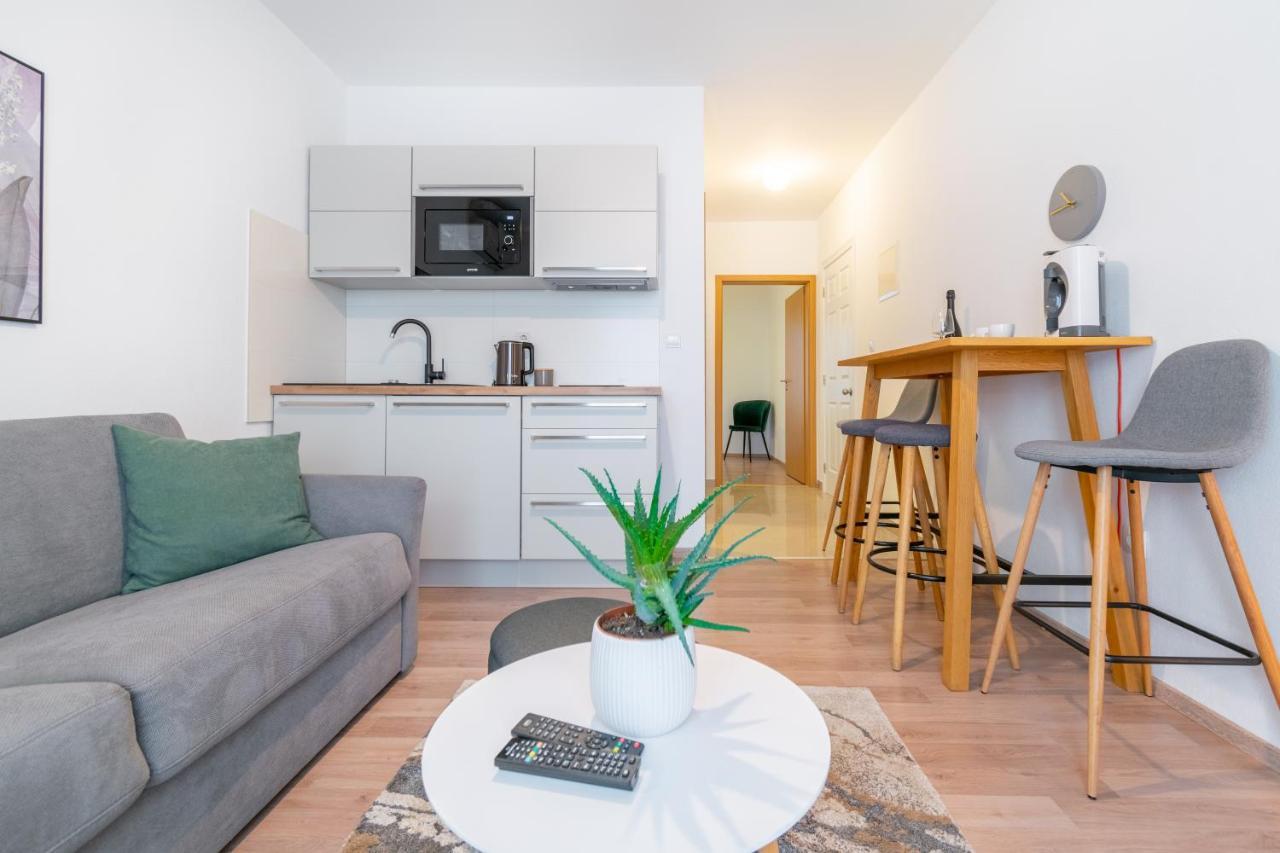Apartmani Eterovic Baška Voda Exteriér fotografie